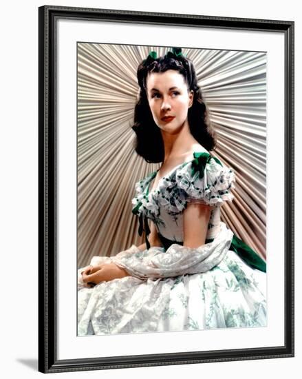 Vivien Leigh, Gone with the Wind, directed by Victor Fleming, 1939 (photo)-null-Framed Photo