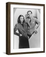 Vivien Leigh, Laurence Olivier-null-Framed Photographic Print