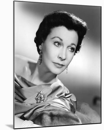 Vivien Leigh - The Deep Blue Sea-null-Mounted Photo