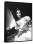 Vivien Leigh, Waterloo Bridge, 1940-null-Framed Stretched Canvas