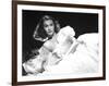 Vivien Leigh, Waterloo Bridge, 1940-null-Framed Photographic Print