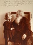 The Author Leon Tolstoy with His Granddaughter Tatiana in Yasnaya Polyana, 1910-Vladimir Grigorievich Chertkov-Giclee Print