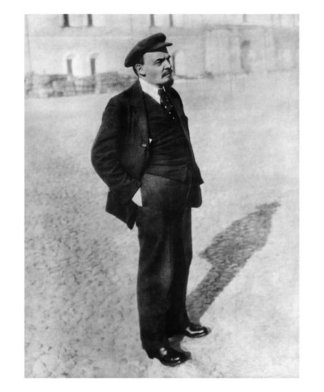 Vladimir Lenin In Moscow Giclee Print Allposters Com