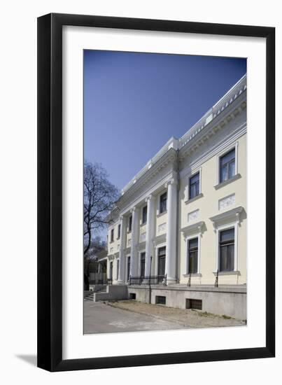 Vorontsovs Palace (Alupka Palace)-null-Framed Photographic Print