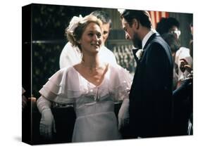 Voyage au bout by l'enfer THE DEER HUNTER by Michael Cimino with Meryl Streep and Robert by Niro, 1-null-Stretched Canvas