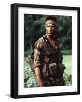 Voyage au bout by l'enfer THE DEER HUNTER by Michael Cimino with Robert by Niro, 1978 (photo)-null-Framed Photo