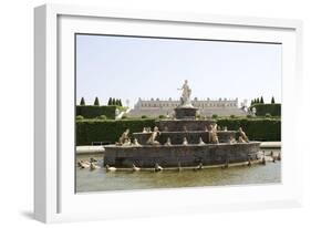 Vue du parc : parterre de Latone-Gaspard Marsy-Framed Giclee Print