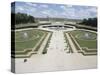 Vue du parc : vue perspective du parterre de Latone, prise de l'allée royale-null-Stretched Canvas