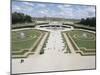 Vue du parc : vue perspective du parterre de Latone, prise de l'allée royale-null-Mounted Giclee Print