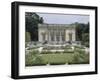 Vue extérieure du Petit Trianon : façade sud sur les parterres du jardin français-null-Framed Giclee Print