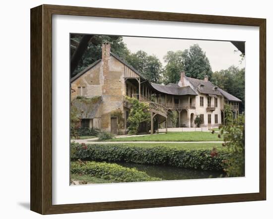 Vue extérieure petit Trianon : Hameau de la Reine : le Billard et la Maison de la Reine-null-Framed Giclee Print