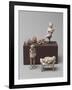 Vue groupée de figurines en terre cuite béotienne-null-Framed Giclee Print