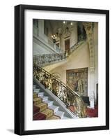 Vue intérieure. Appartements de Napoléon III : Escalier d'honneur, rez-de-chaussée-null-Framed Giclee Print