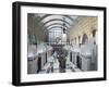 Vue intérieure du musée d'Orsay : l'allée centrale-null-Framed Giclee Print
