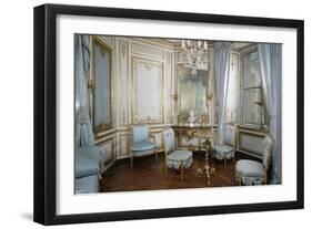 Vue intérieure No.2: Cabinets Intérieurs de la Reine, état de 1781, époque de Marie-Antoinette-Richard Mique-Framed Giclee Print