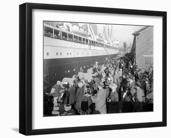 W.H. Alexander Leaving Dock, 1923-Asahel Curtis-Framed Giclee Print