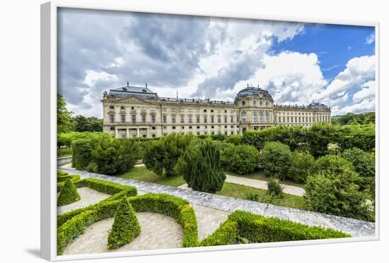 WŸrzburg, Bavaria, Germany, WŸrzburger Residence with Court Garden-Bernd Wittelsbach-Framed Photographic Print