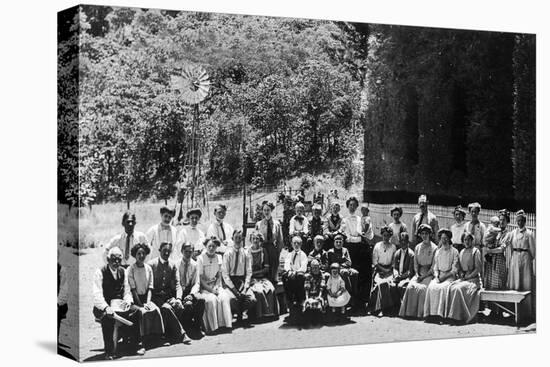 Waldruhe Heights Resorters Posing - Glen Ellen, CA-Lantern Press-Stretched Canvas