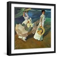 Walk on the Beach, 1909-Joaqu?n Sorolla y Bastida-Framed Giclee Print