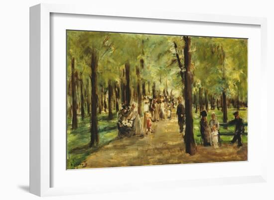 Walkers in the Tiergarten; Spazierganger Im Tiergarten, 1918-Max Liebermann-Framed Premium Giclee Print