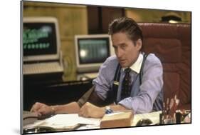 Wall street by Oliver Stone with Michael Douglas, 1987 (photo)-null-Mounted Photo
