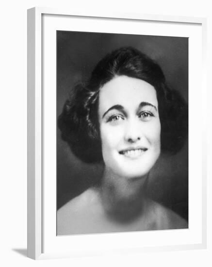 Wallis Simpson-null-Framed Photographic Print