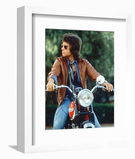 Warren Beatty-null-Framed Photo