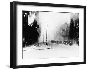 Warsaw Ghetto 1943-null-Framed Premium Photographic Print