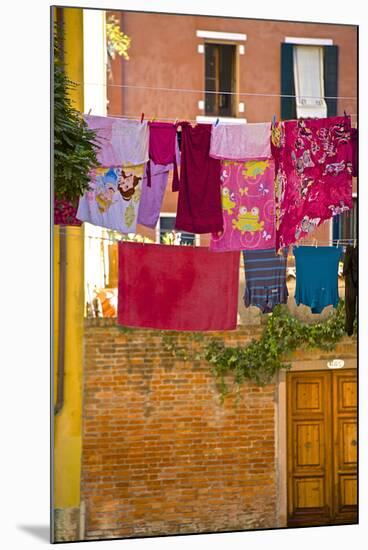 Washing Day, Laundry Drying, Castello, Venice, UNESCO World Heritage Site, Veneto, Italy, Europe-Guy Thouvenin-Mounted Photographic Print