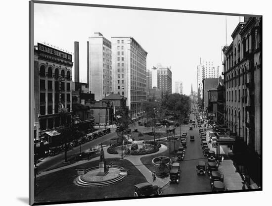 Washington Boulevard, Detroit, 1920-null-Mounted Photographic Print