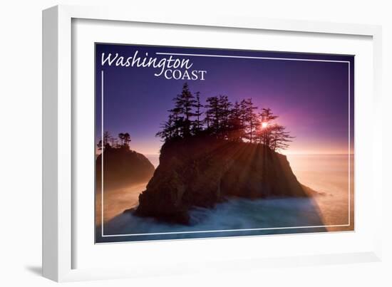 Washington Coast - Ocean Island Sunset-Lantern Press-Framed Art Print