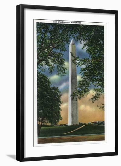 Washington DC, Exterior View of the Washington Monument-Lantern Press-Framed Art Print
