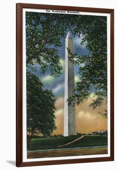 Washington DC, Exterior View of the Washington Monument-Lantern Press-Framed Art Print