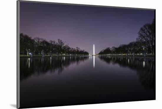 Washington Monument in Reflection Pool-Belinda Shi-Mounted Photographic Print