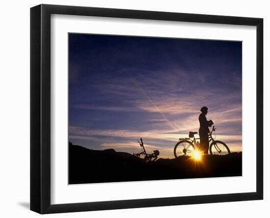 Washington, Mountain Biking, Wenatchee Valley, Washington State, USA-Paul Harris-Framed Premium Photographic Print