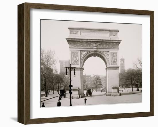 Washington Square and Memorial Arch, New York-null-Framed Photo