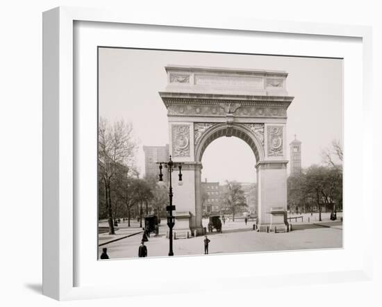 Washington Square and Memorial Arch, New York-null-Framed Photo