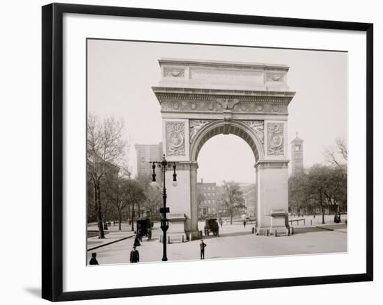 Washington Square and Memorial Arch, New York-null-Framed Photo