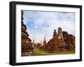 Wat Chaiwatthanaram, Ayutthaya Historical Park, Thailand-Keren Su-Framed Premium Photographic Print