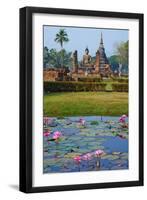 Wat Mahatat, Sukhothai Historical Park, Sukhothai, Thailand, Southeast Asia, Asia-null-Framed Photographic Print