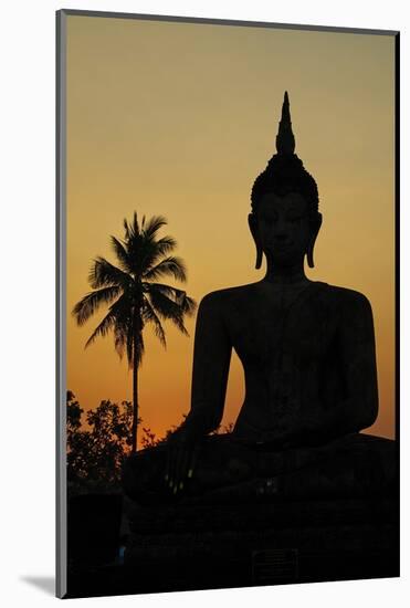 Wat Mahatat, Sukhothai Historical Park, Sukhothai, Thailand, Southeast Asia, Asia-null-Mounted Photographic Print