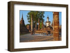 Wat Mahatat, Sukhothai Historical Park, Sukhothai, Thailand, Southeast Asia, Asia-null-Framed Photographic Print