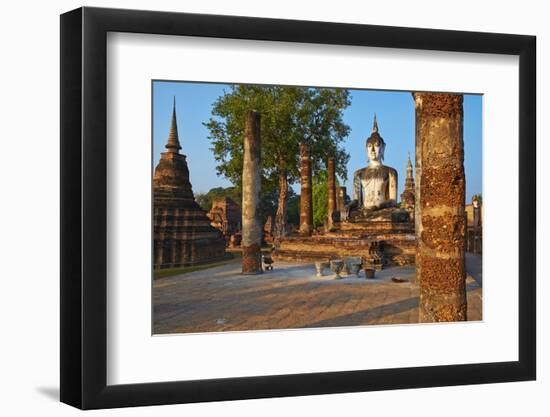 Wat Mahatat, Sukhothai Historical Park, Sukhothai, Thailand, Southeast Asia, Asia-null-Framed Photographic Print