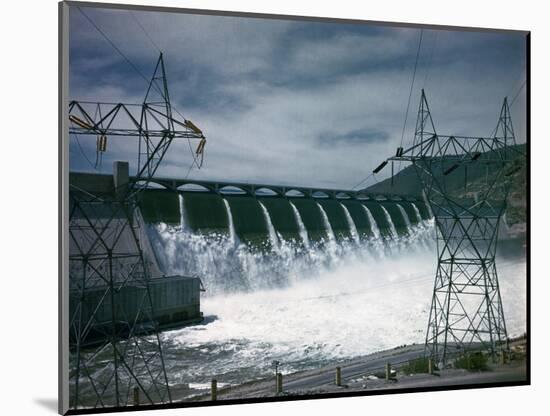 Water Flowing over Spillway of Grand Coulee Dam-Philip Gendreau-Mounted Photographic Print