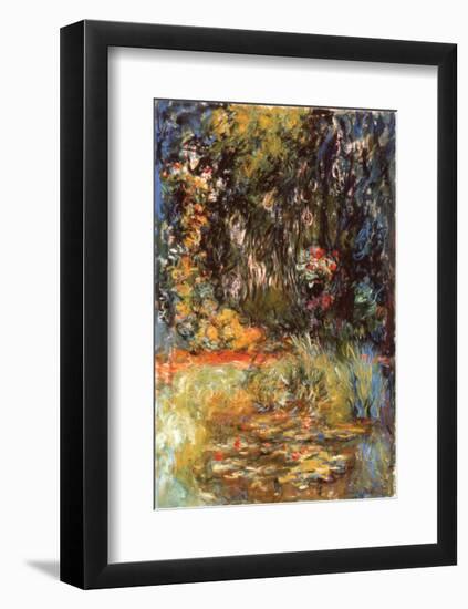 Water Lily Pond, 1918-Claude Monet-Framed Art Print