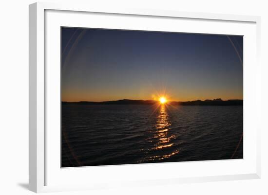 Water Sundown II-Logan Thomas-Framed Photographic Print