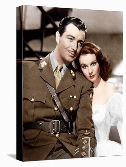 WATERLOO BRIDGE, from left: Robert Taylor, Vivien Leigh, 1940-null-Stretched Canvas
