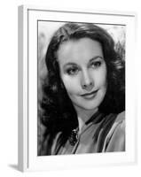 Waterloo Bridge, Vivien Leigh, 1940-null-Framed Photo