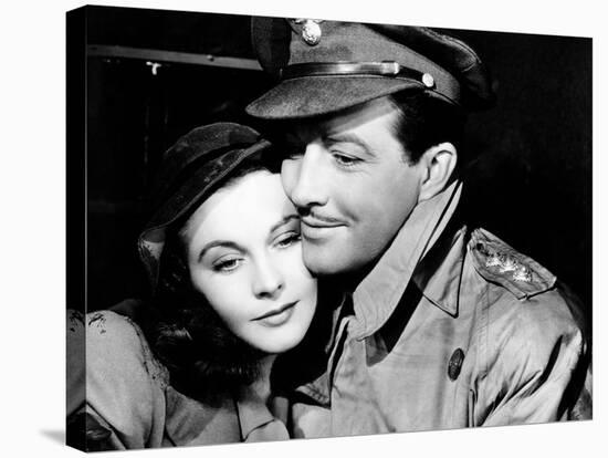 Waterloo Bridge, Vivien Leigh, Robert Taylor, 1940-null-Stretched Canvas