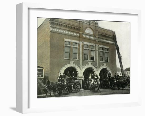 Waterloo, Iowa - Fire Station Exterior Photograph-Lantern Press-Framed Art Print